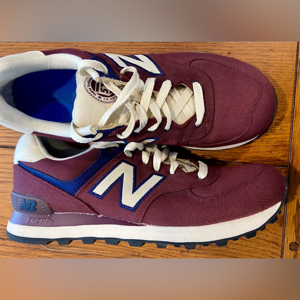 Men’s NB 574 sneakers size 8